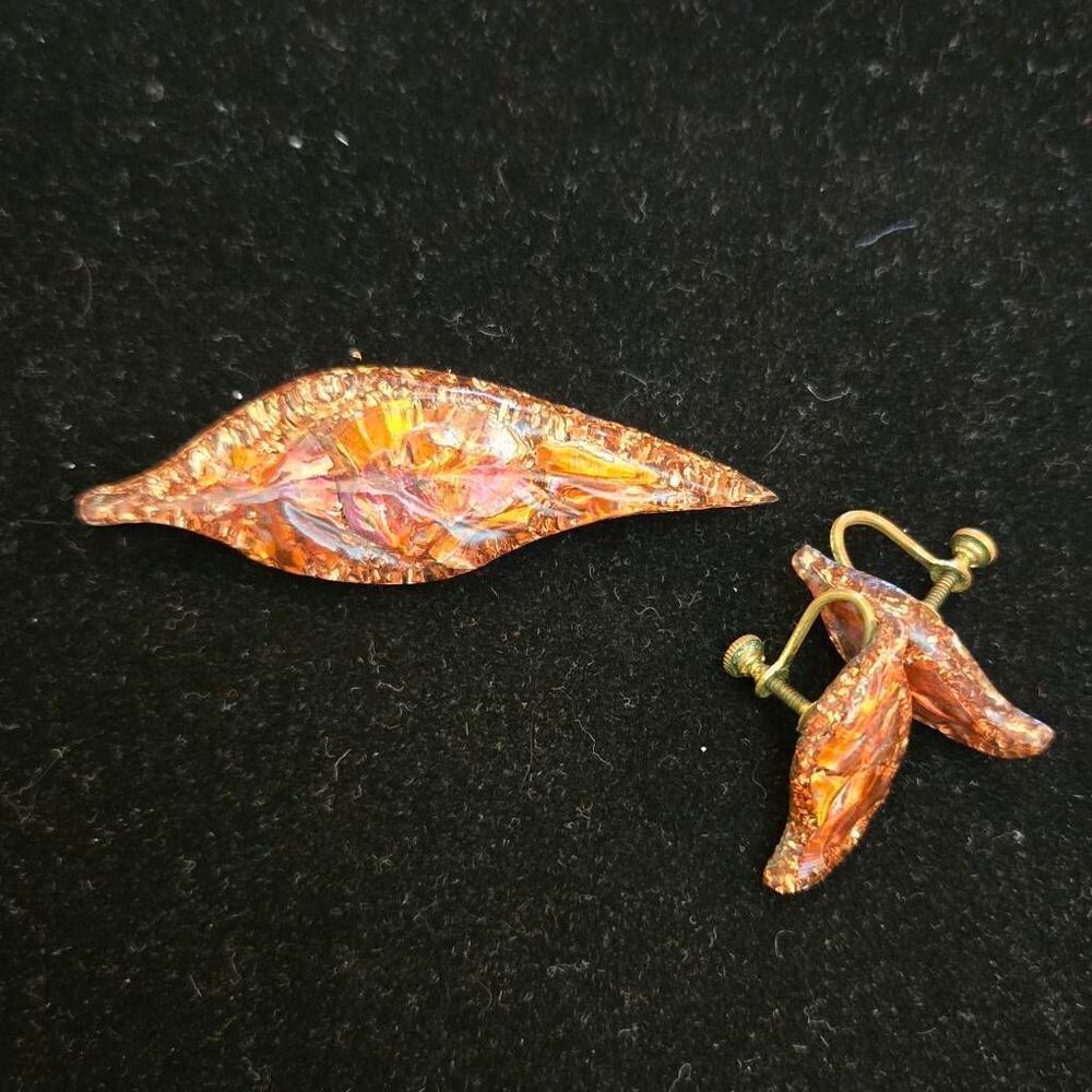 Vintage Lucite Leaf Brooch & Earrings Set Orange Irredescent Glitter Mid Century